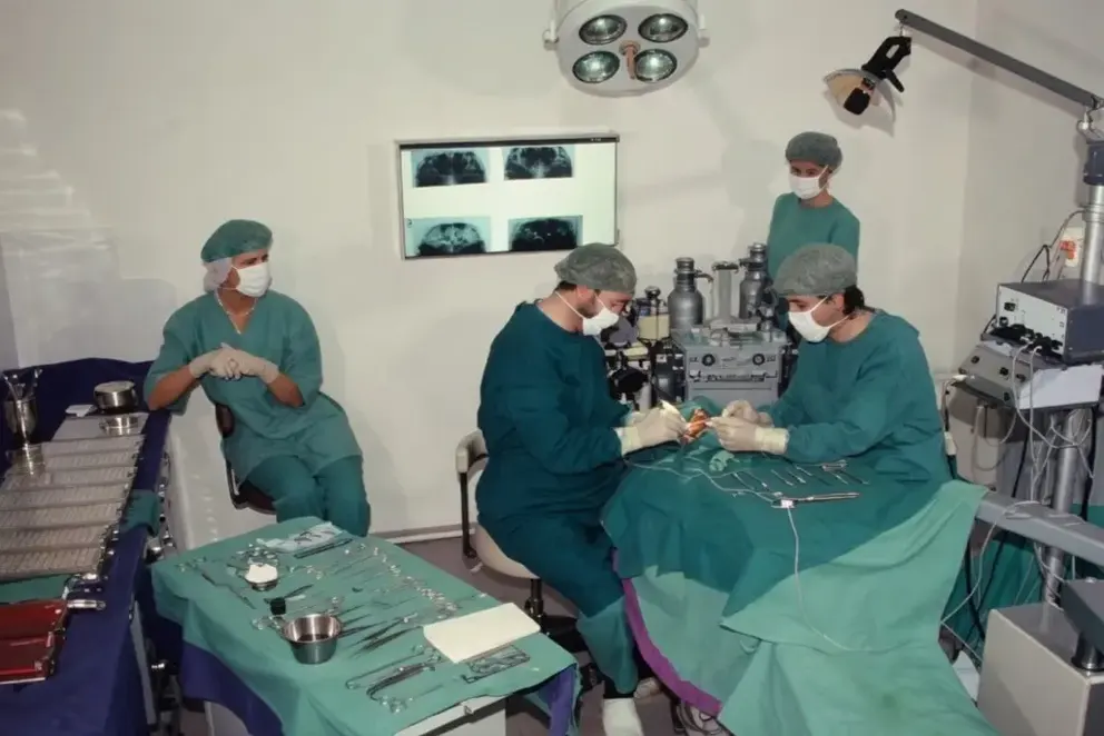 Prva privatna oralno hirurska intervencija opsta anestezija Srbija
